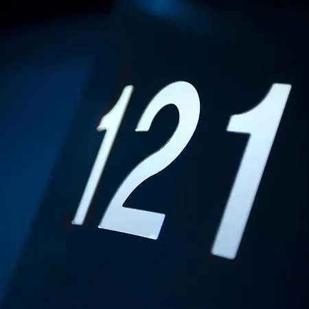 Ostbahnhof 4* 베를린