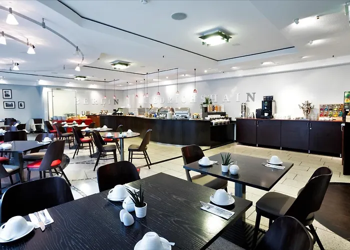 Ostbahnhof Otel Berlin