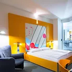 Hotel Ostbahnhof 4*