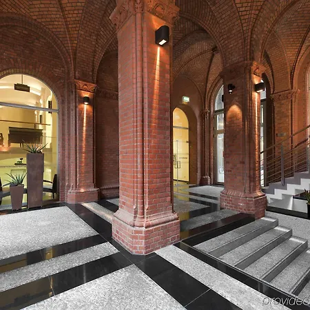 Ostbahnhof 4* Berlín