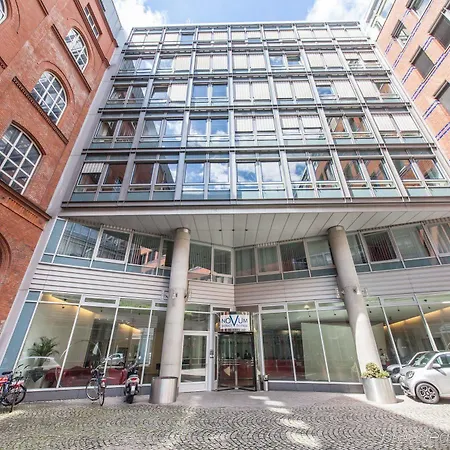 Hotel Ostbahnhof 4*
